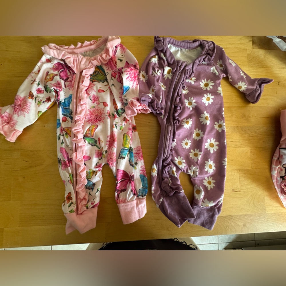 Floral and Daisy One Piece Set, size newborn, 2 outfits